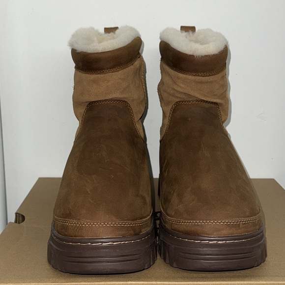 UGG Men's Brown and Tan Boots - Picture 2 of 6